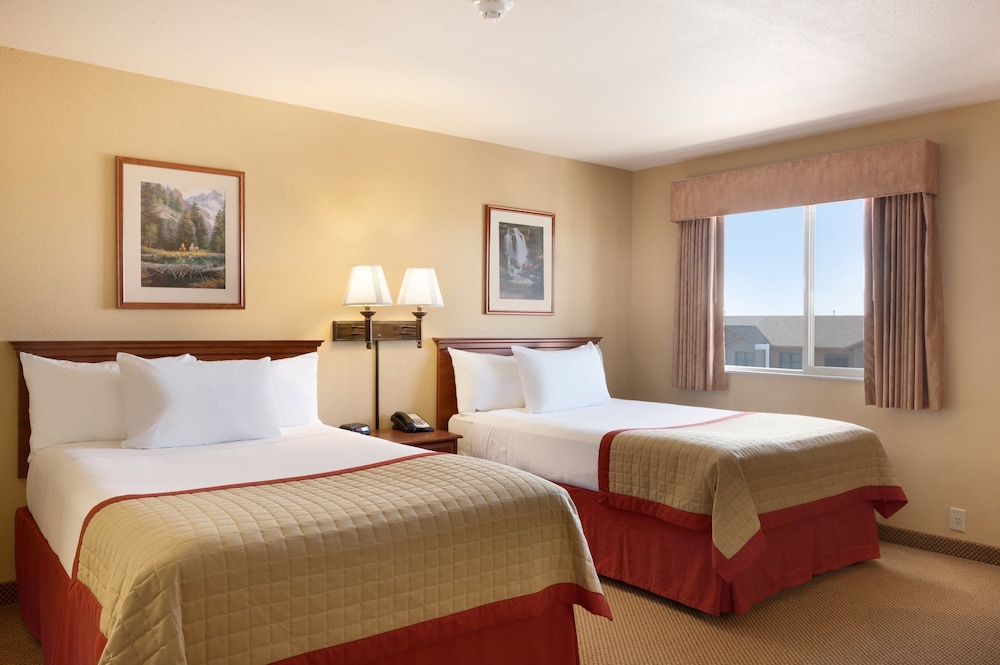 Baymont by Wyndham Pinedale - photo 10