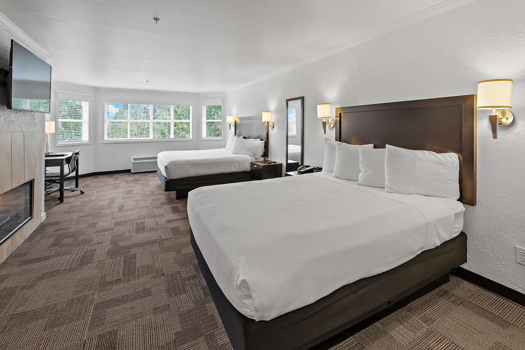 Best Western Wesley Inn & Suites - photo 21