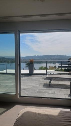 Private room Lake View in Biel/Bienne, Switzerland