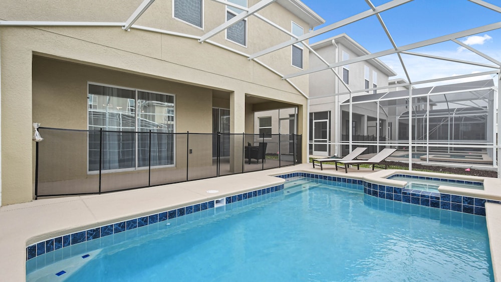 Champions Gate 6BR Private Theater Games Pool Spa - photo 36