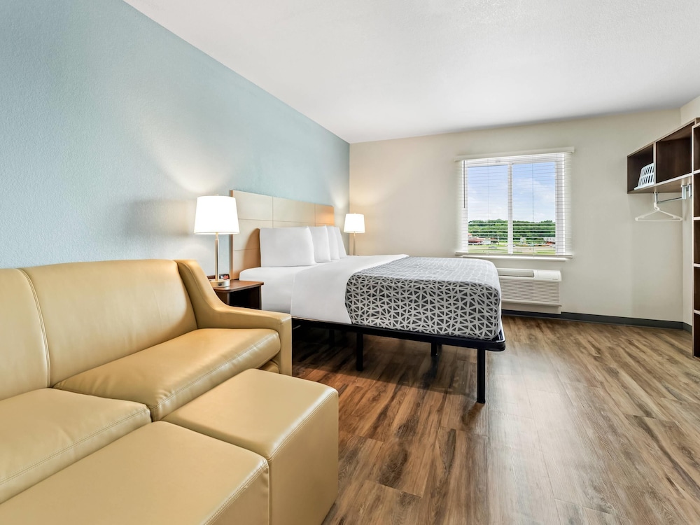 WoodSpring Suites Prattville Montgomery North - photo 21