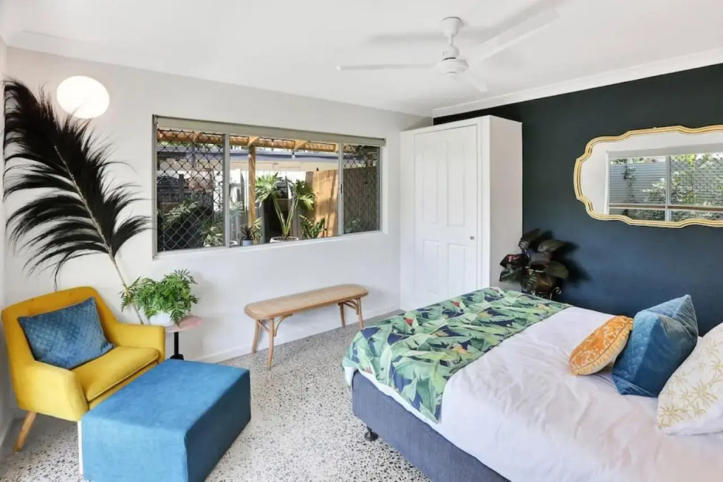 The Tropicana Courtyard — 4-Star Luxury Hotel in Cairns North, Australia