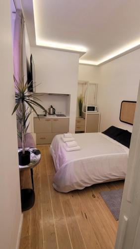 Tiny Studio Rosa Bairro Alto - carbon neutral hotel in Lisbon