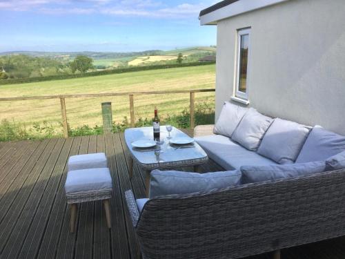 Little Trenoweth apartment with rural country views near Saltash — 4-Star Luxury Hotel in Saltash, United Kingdom