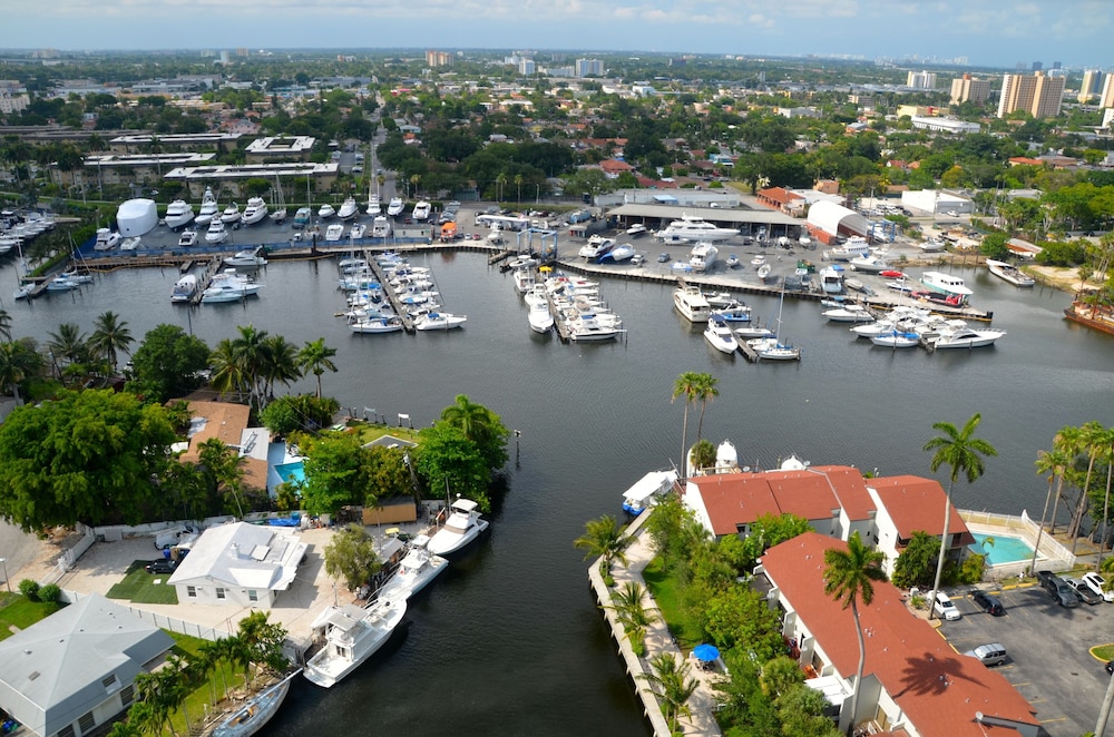 Riviera Luxury Living at River Oaks Marina and Tower - photo 66