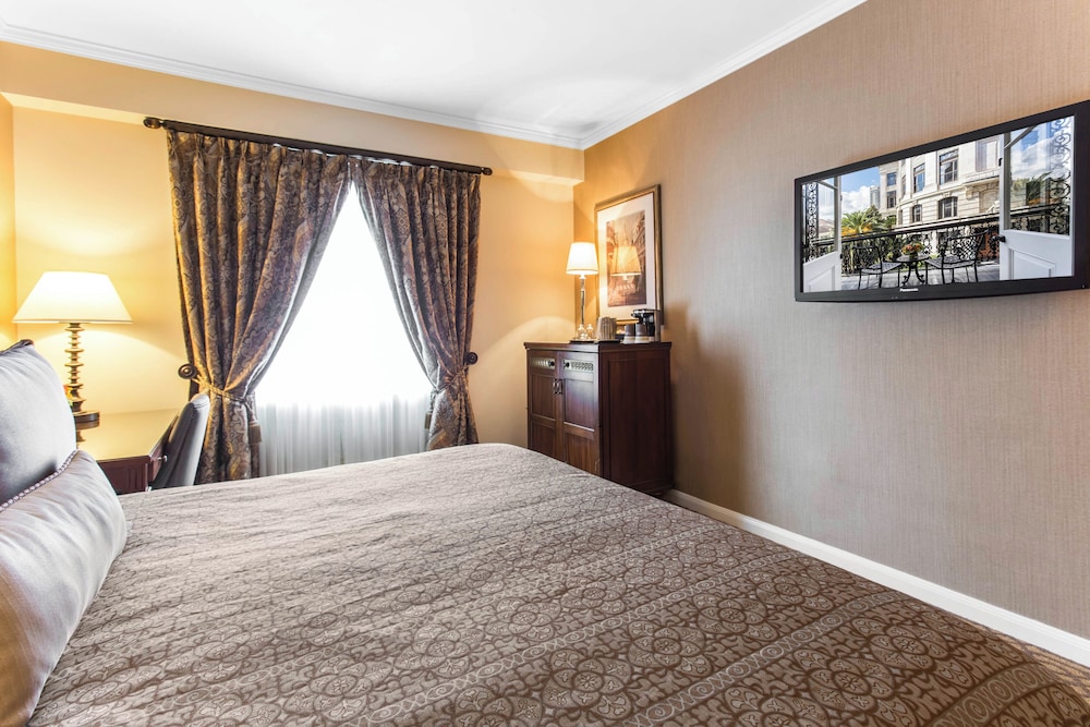 Omni Royal Orleans Hotel - photo 19