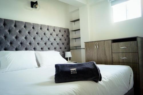 Apartamento 3 Habitaciones 5 minutos Esc General Santander — 4-Star Luxury Hotel in Bogota, Colombia