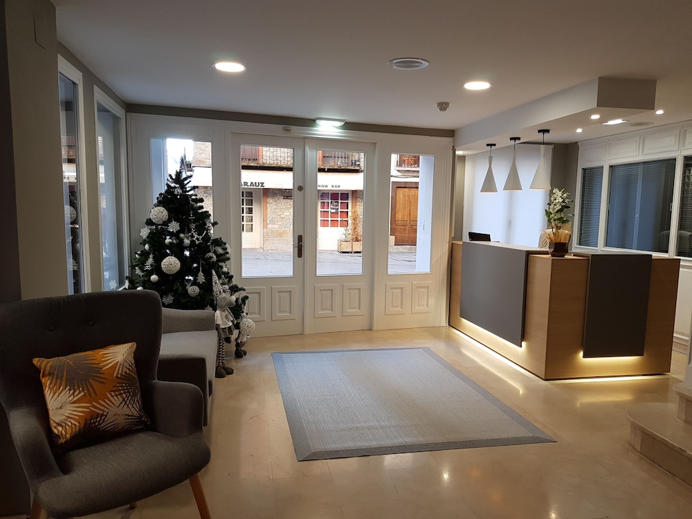 Ciudad De Jaca — Jaca