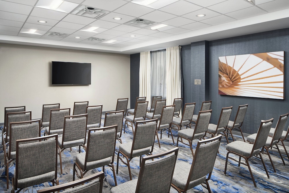 Fairfield Inn & Suites by Marriott Tampa Riverview - photo 25