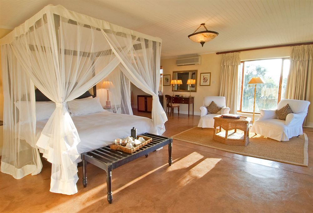 Sanctuary Chichele Presidential Lodge — 4-Star Luxury Hotel in South Luangwa National Park, Zambia