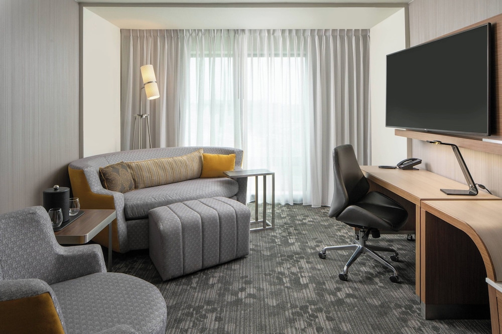 Courtyard by Marriott Lafayette South - photo 11