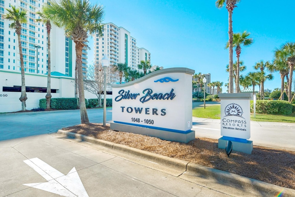 Silver Beach Towers 1205 East - photo 42