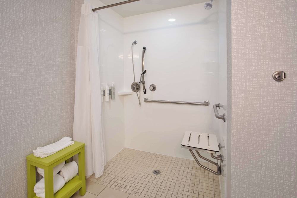 Hampton Inn & Suites Athens I 65 - photo 21