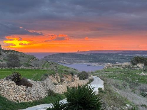 Gozo Sunset Farmhouse — Qala — photo 3