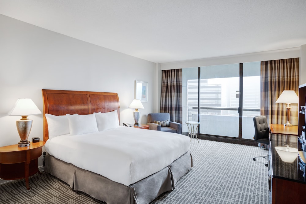 Hilton Houston Post Oak by the Galleria - photo 32