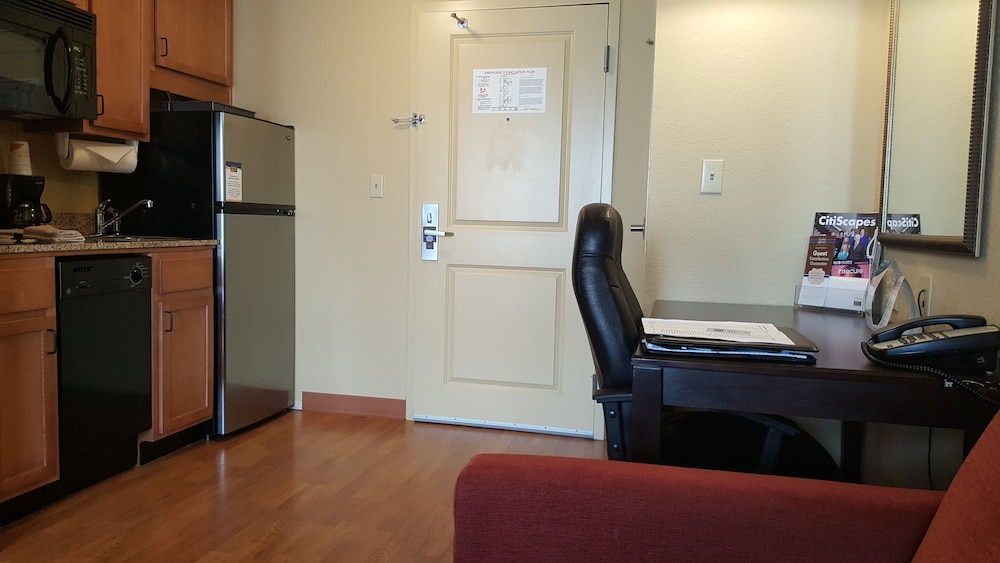 Affordable Suites of America Rogers Bentonville - photo 18
