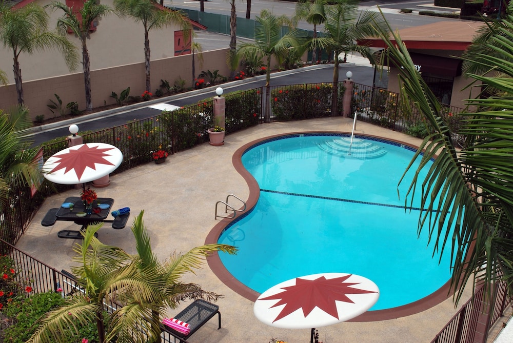 Budget Inn Anaheim - photo 21