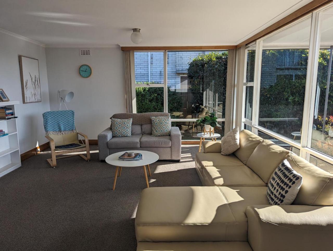 Devonport S Relax At Manning — Devonport