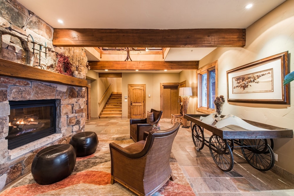 Abode in Deer Crest - photo 26
