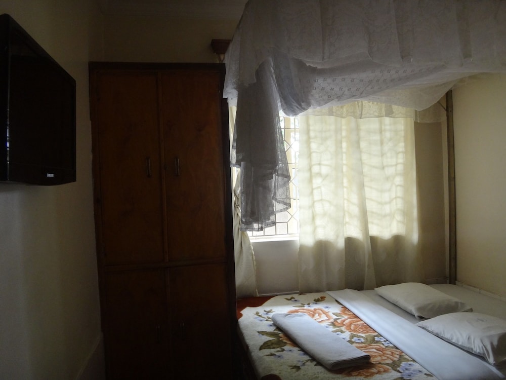 Midway Hotel — Arusha — photo 5