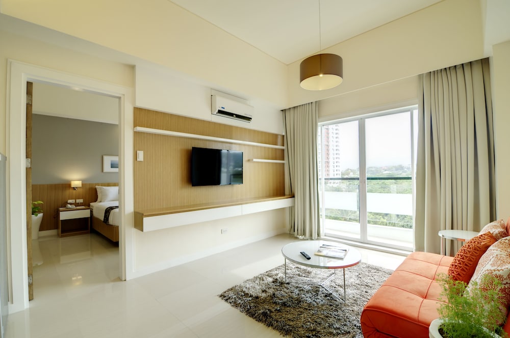 Zerenity Hotel & Suites — Cebu City — photo 5