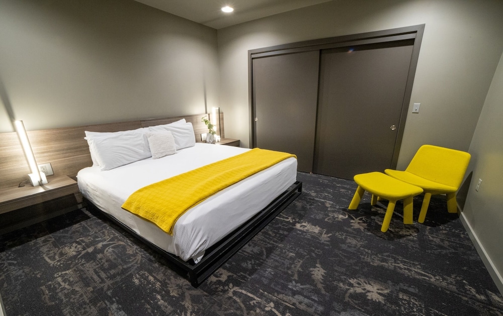 Montvale Hotel - photo 34