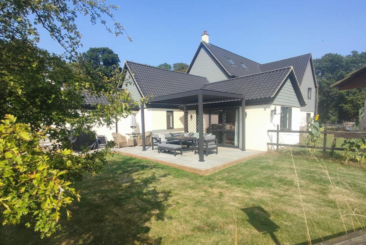 Littleton Farm Barns in Thetford, United Kingdom
