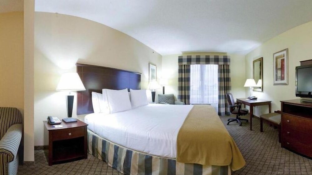 Holiday Inn Express & Suites Millington by IHG - photo 13