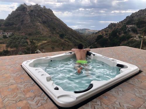Il casale degli aragonesi in Reggio Calabria, Italy