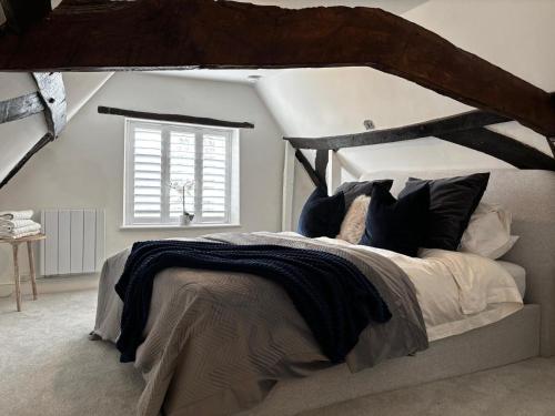 Cromwell Cottage Dog Friendly — 4-Star Luxury Hotel in Fakenham, United Kingdom