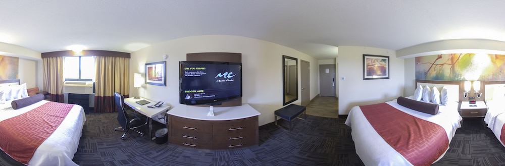 Holiday Inn Brookfield Milwaukee by IHG - photo 3