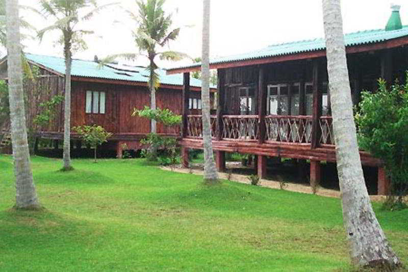 Owinka Lake Resort - last minute hotel in Colombo