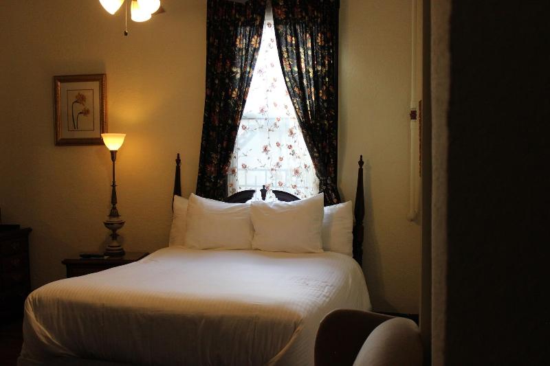 The DeLand Hotel - photo 30