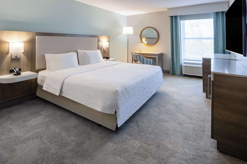 Hampton Inn & Suites Venice Bayside South Sarasota - photo 14