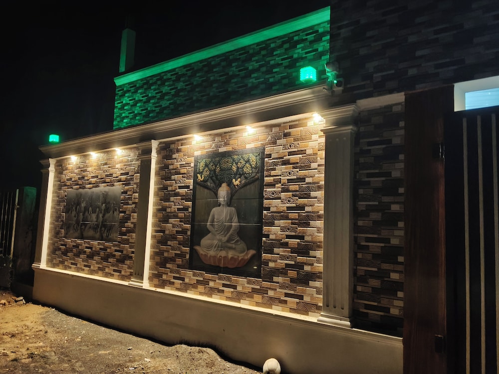 Sea Wave Beach Resort in Unknown City, India