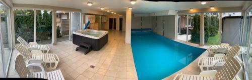Lillawellness apartman Siófok — 4-Star Luxury Hotel in Siofok, Hungary