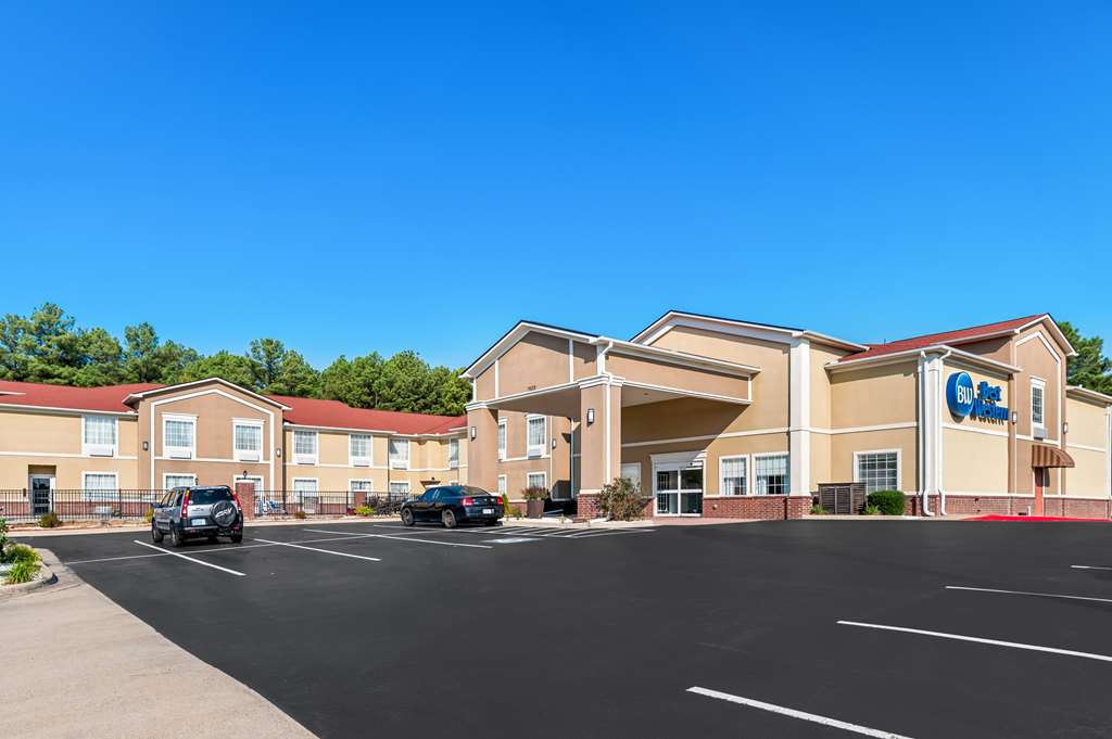 Best Western Sherwood Inn & Suites - photo 31