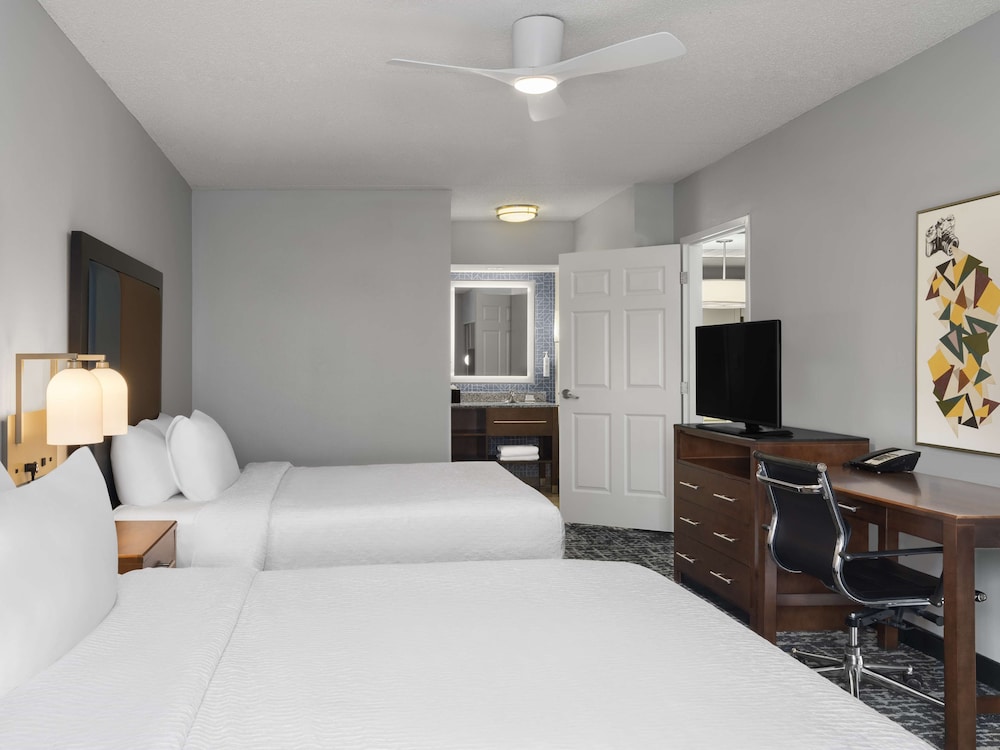 Homewood Suites by Hilton Columbus Airport - photo 9