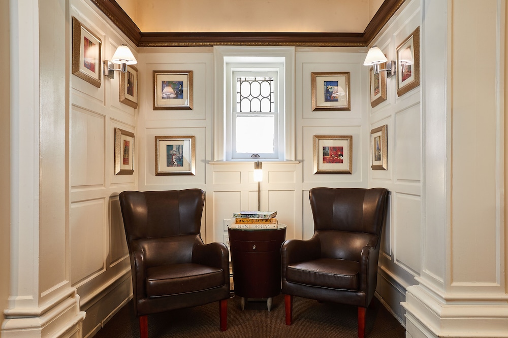 Alexander Inn - photo 41