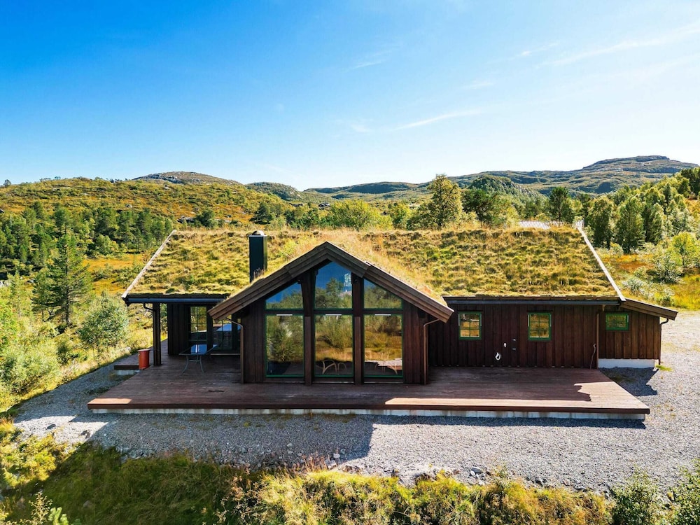 8 Person Holiday Home In Tjorhom 19695911 — Tonstad