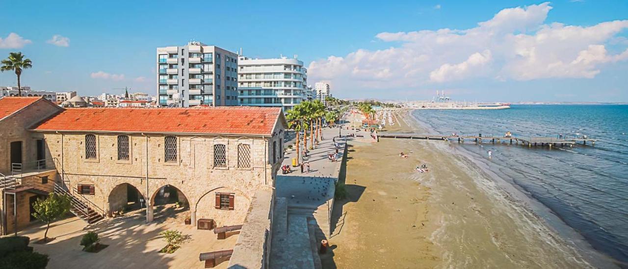 1a Beach & Business Apartment in the City Center