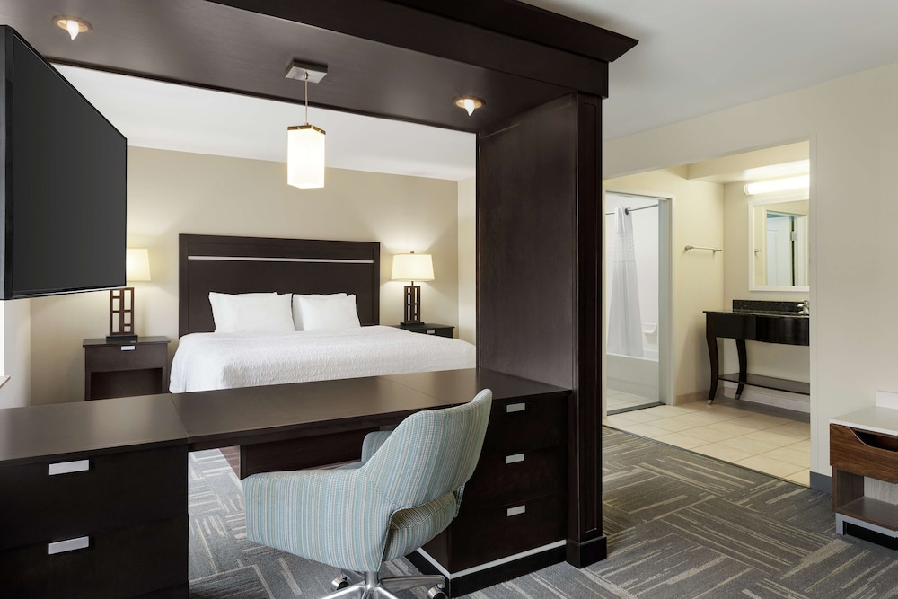 Hampton Inn New Albany - photo 35