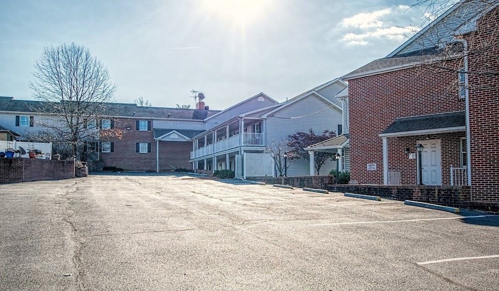 Inn at Cemetery Hill - photo 86