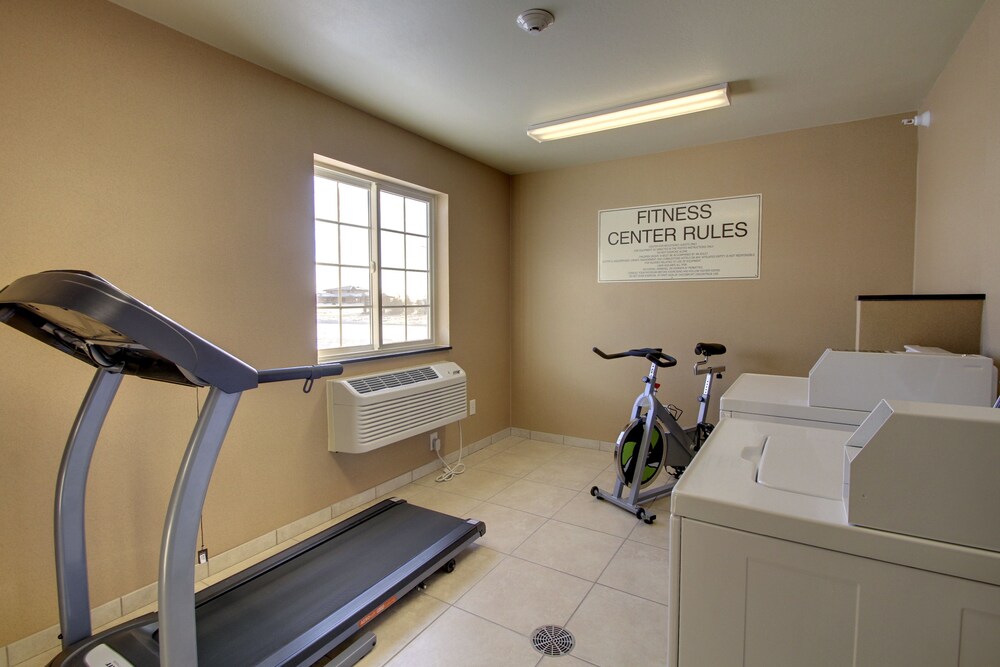 Cobblestone Inn & Suites Bottineau - photo 17