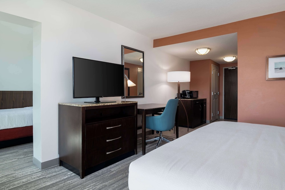 Hilton Garden Inn Daytona Beach Oceanfront - photo 18