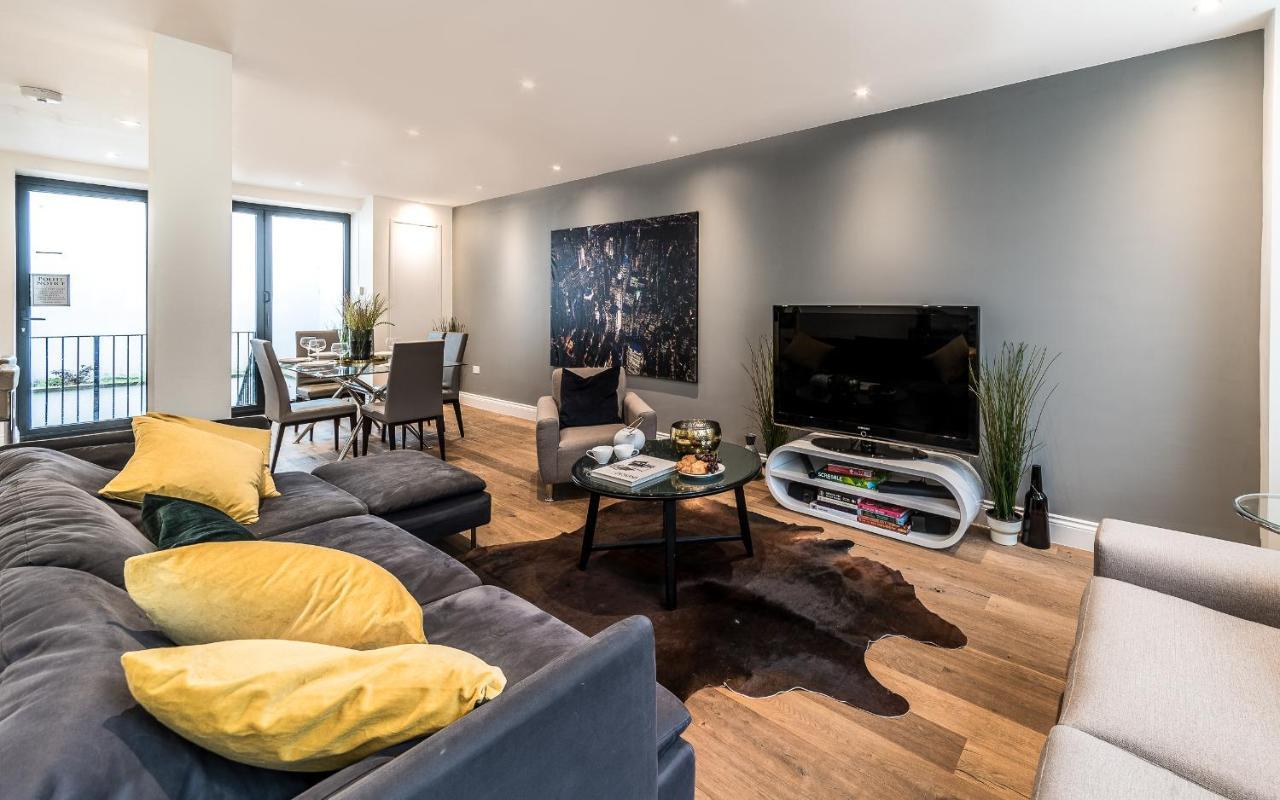 Large Three Bed Duplex Camden - last minute hotel in London