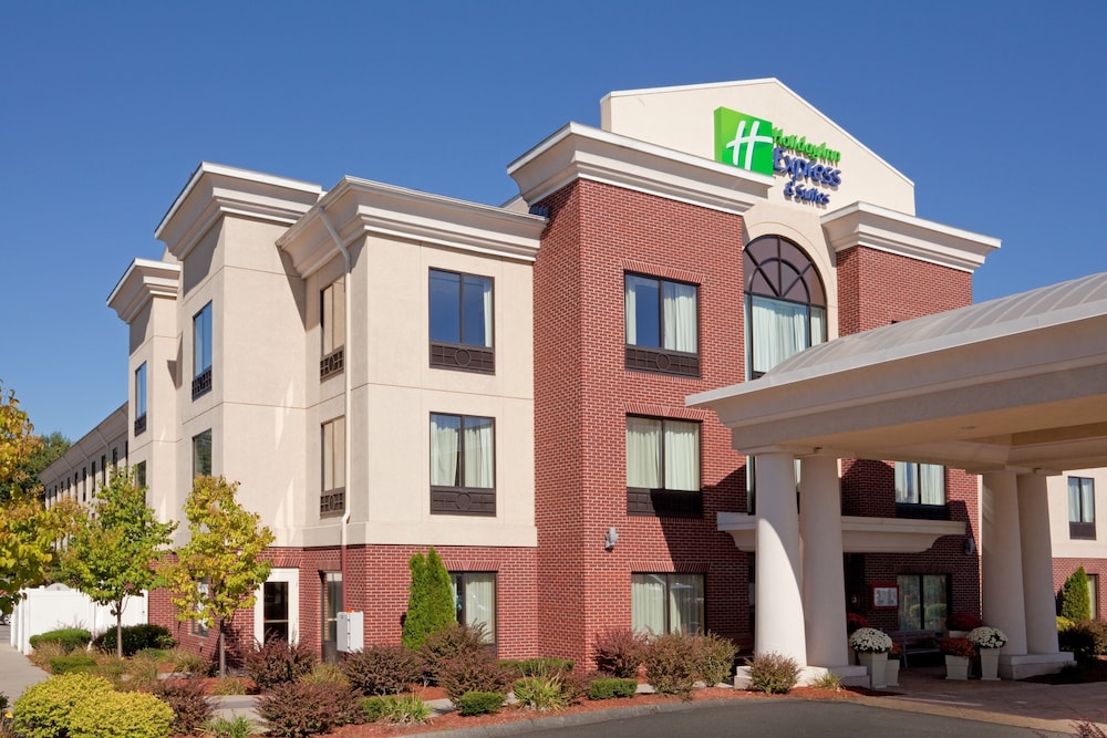 Holiday Inn Express Hotel & Suites Manchester Airport an IHG Hotel - featured photo