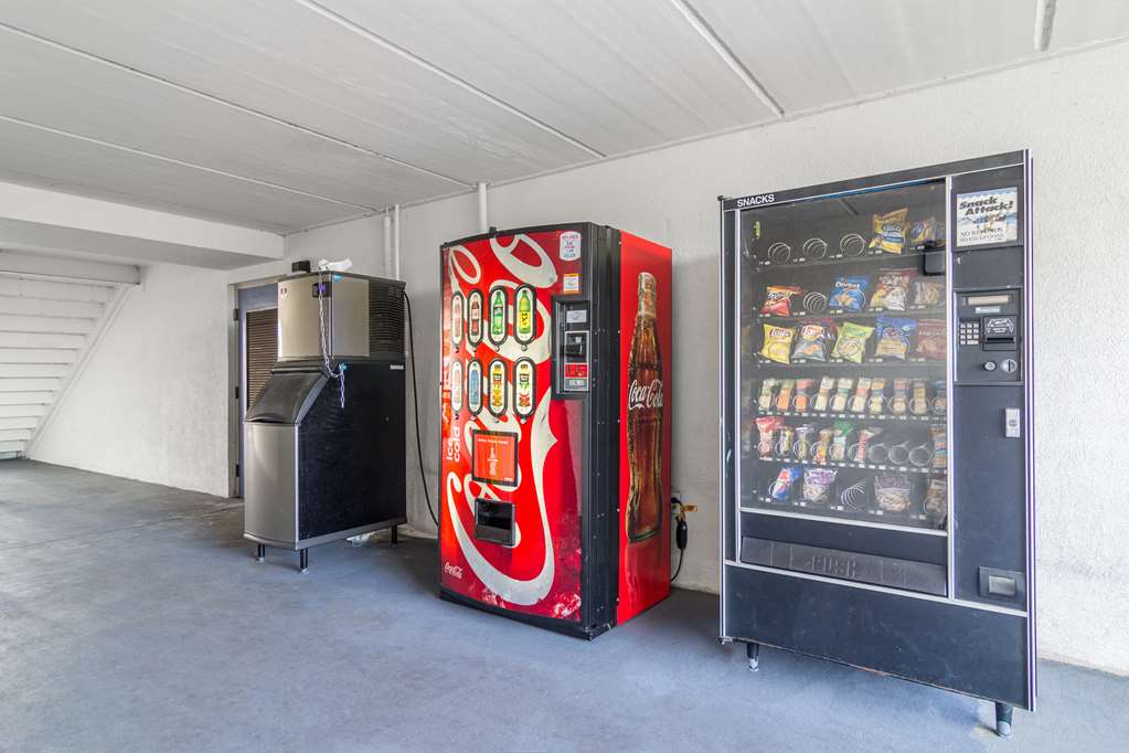 Motel 6 Waycross - photo 28