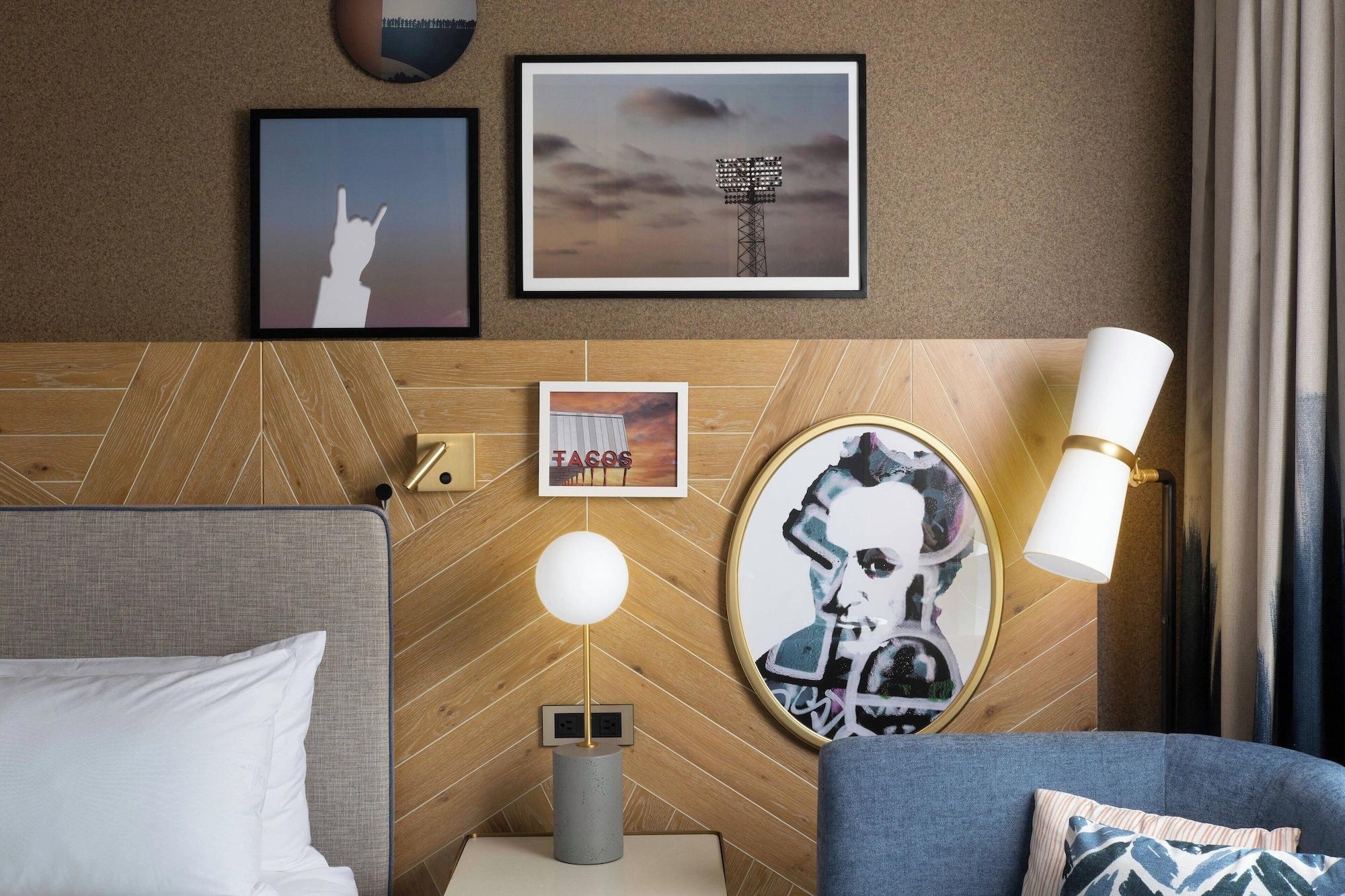 The Otis Hotel Austin Autograph Collection - photo 24