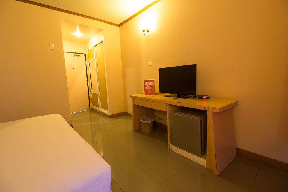 ZEN Rooms Pratunam 15